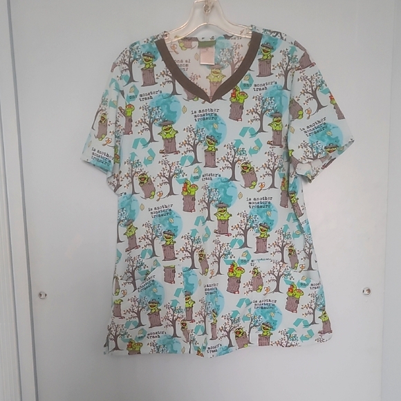 Sesame Street's Oscar The Grouch Blue and Gray Scrub Top - Picture 1 of 7